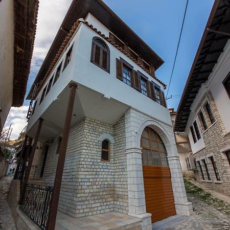 Heraklis Hotel Берат Экстерьер фото