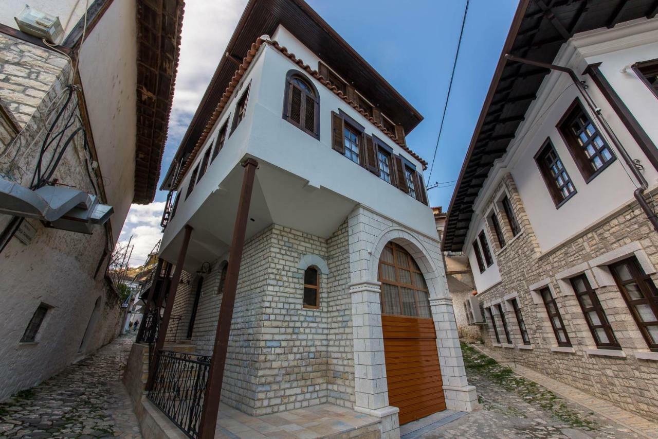 Heraklis Hotel Берат Экстерьер фото