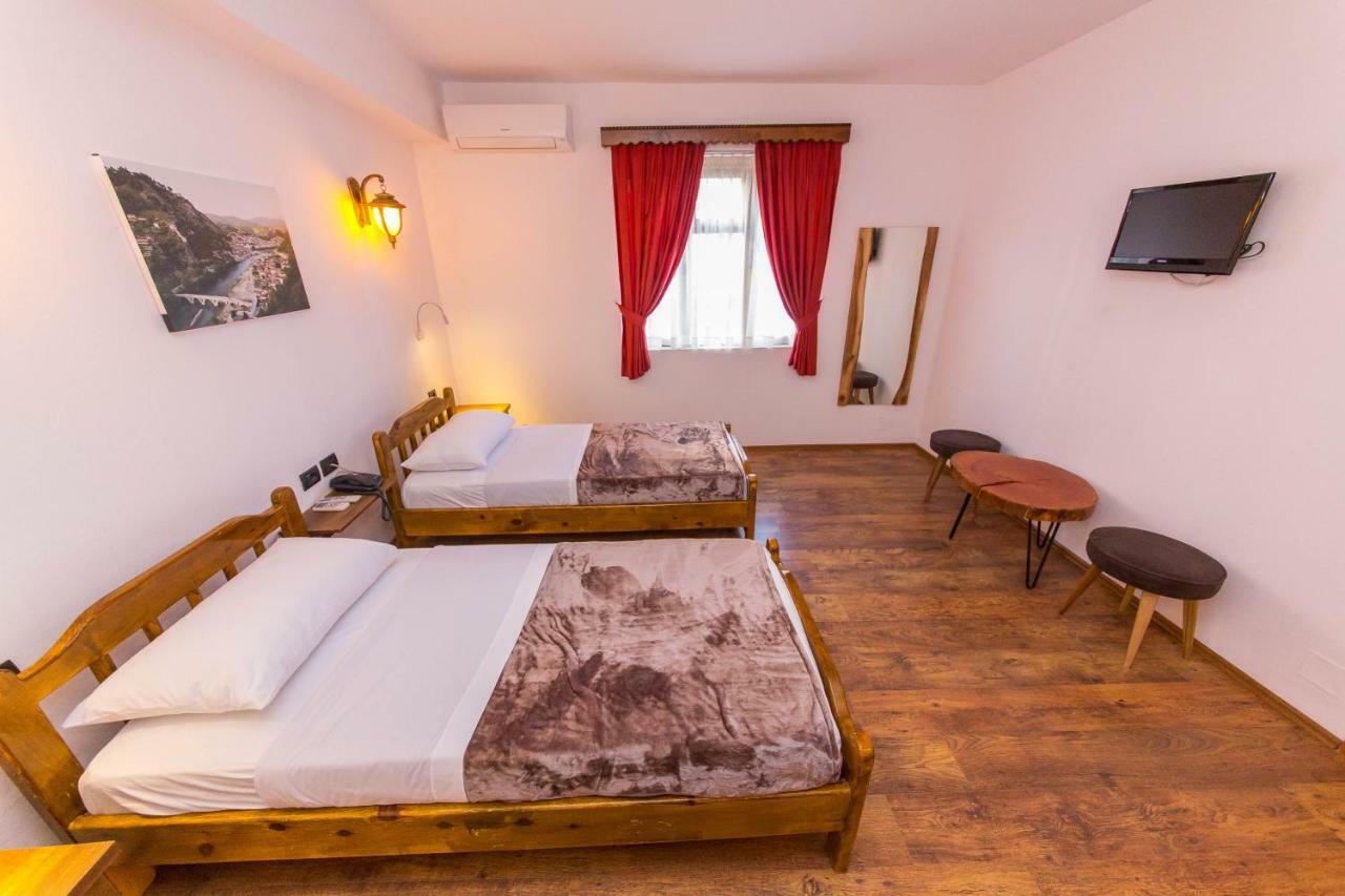 Heraklis Hotel Берат Номер фото