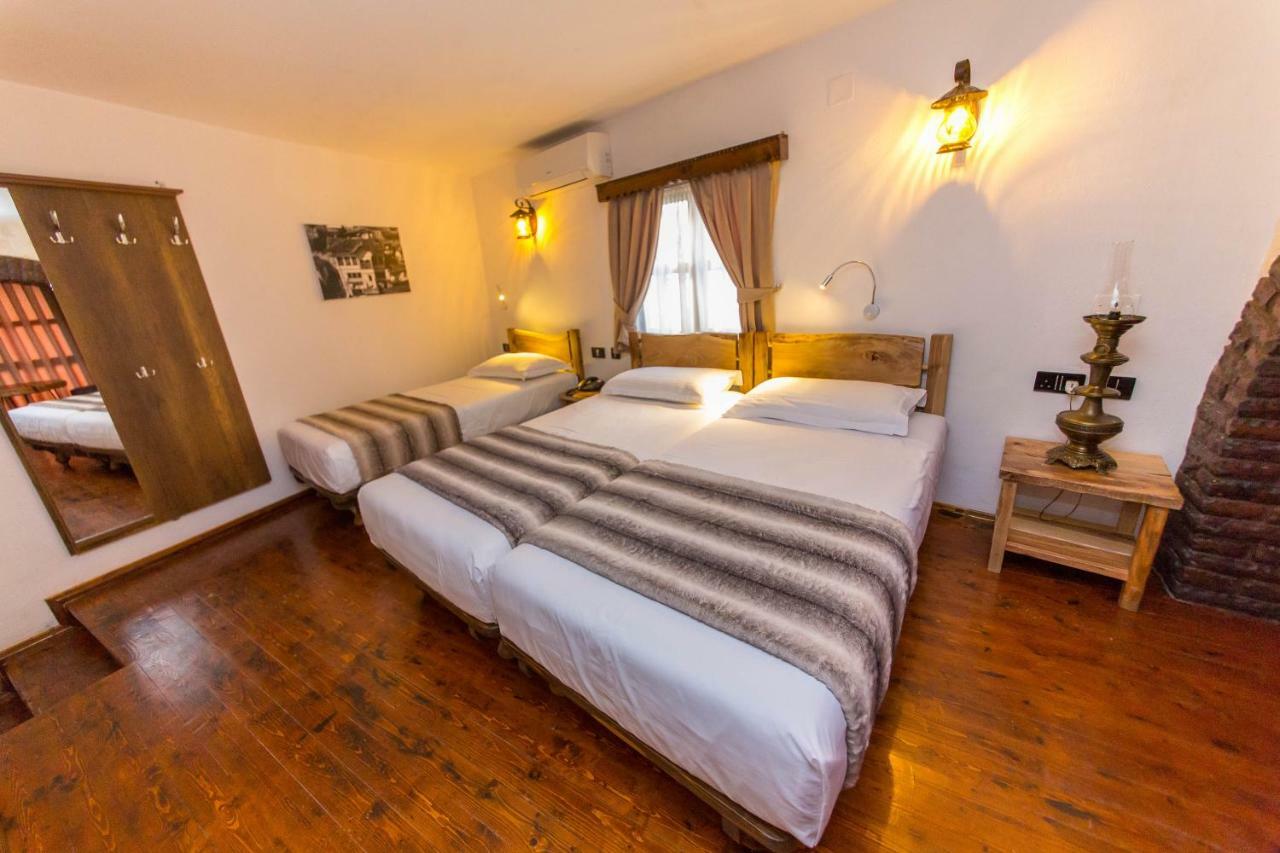 Heraklis Hotel Берат Экстерьер фото