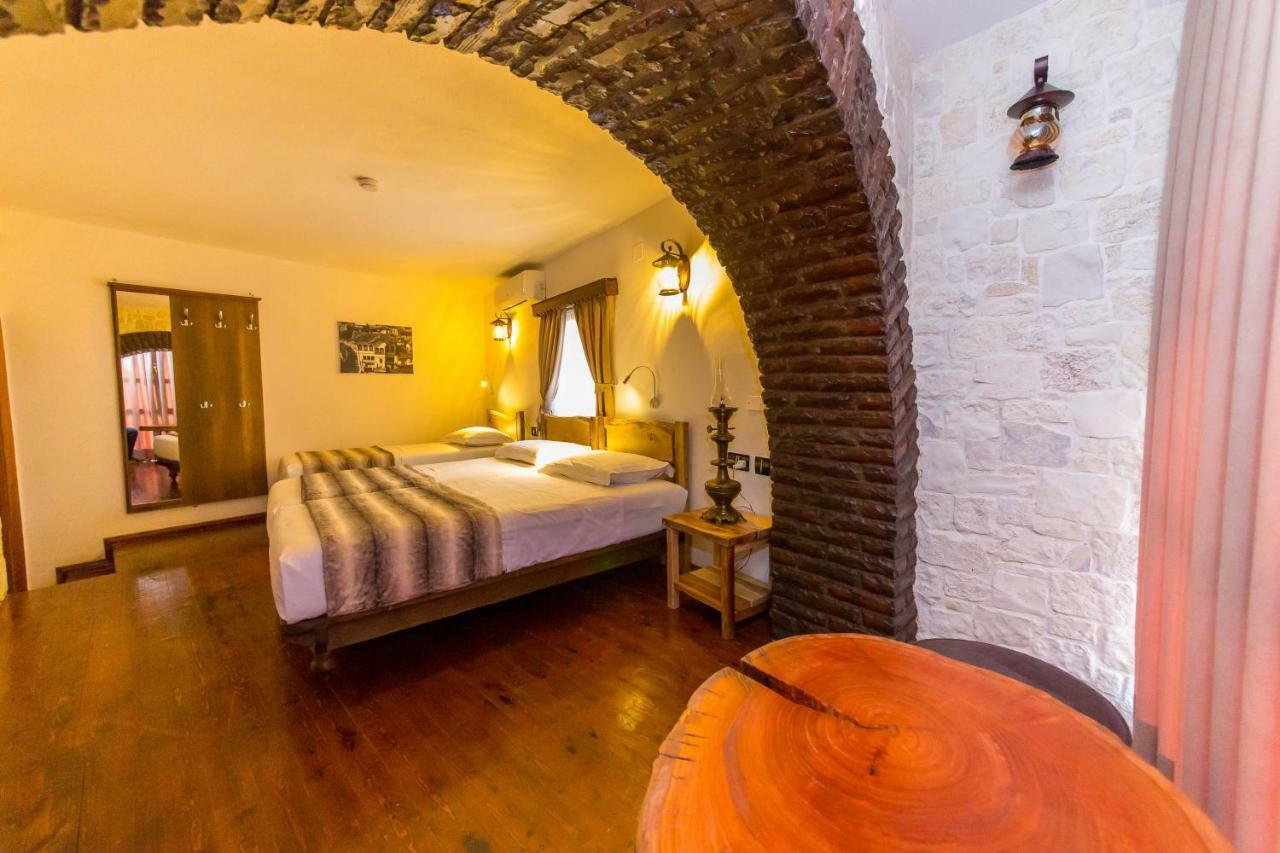 Heraklis Hotel Берат Экстерьер фото