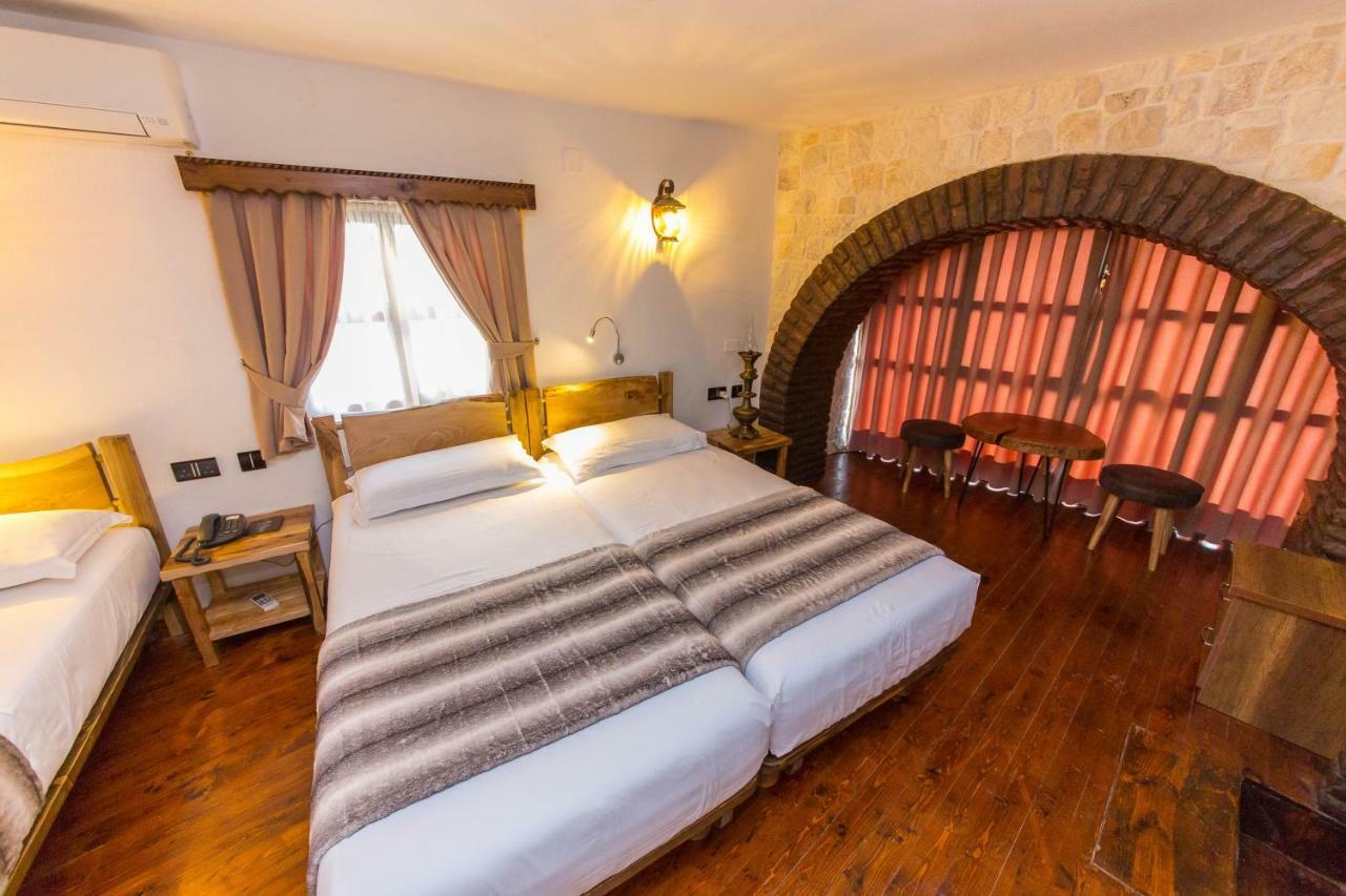 Heraklis Hotel Берат Экстерьер фото